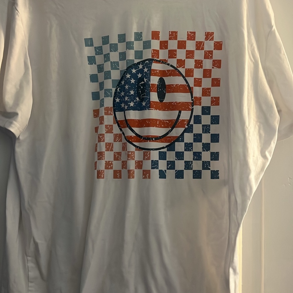 White Graphic T-Shirt with Smiley Face Design